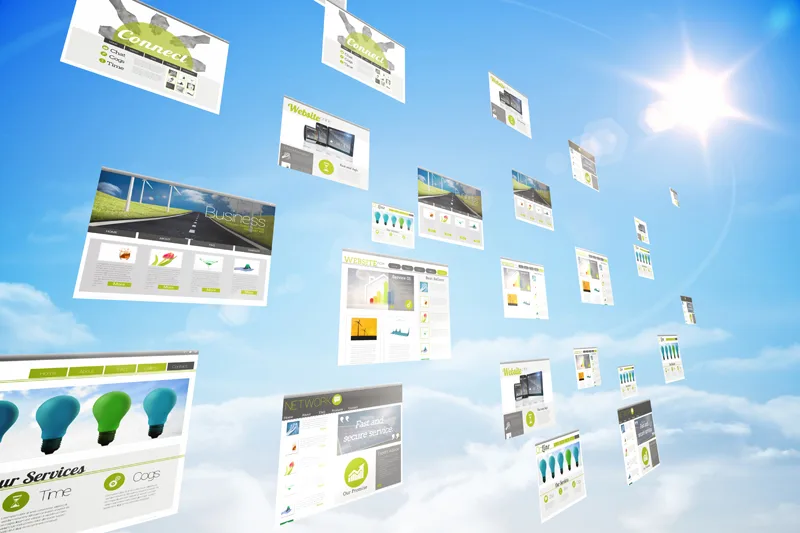 Webseiten im Himmel schwebend bei Sonnenschein.